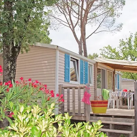 Camping Lou Cantaire 3*